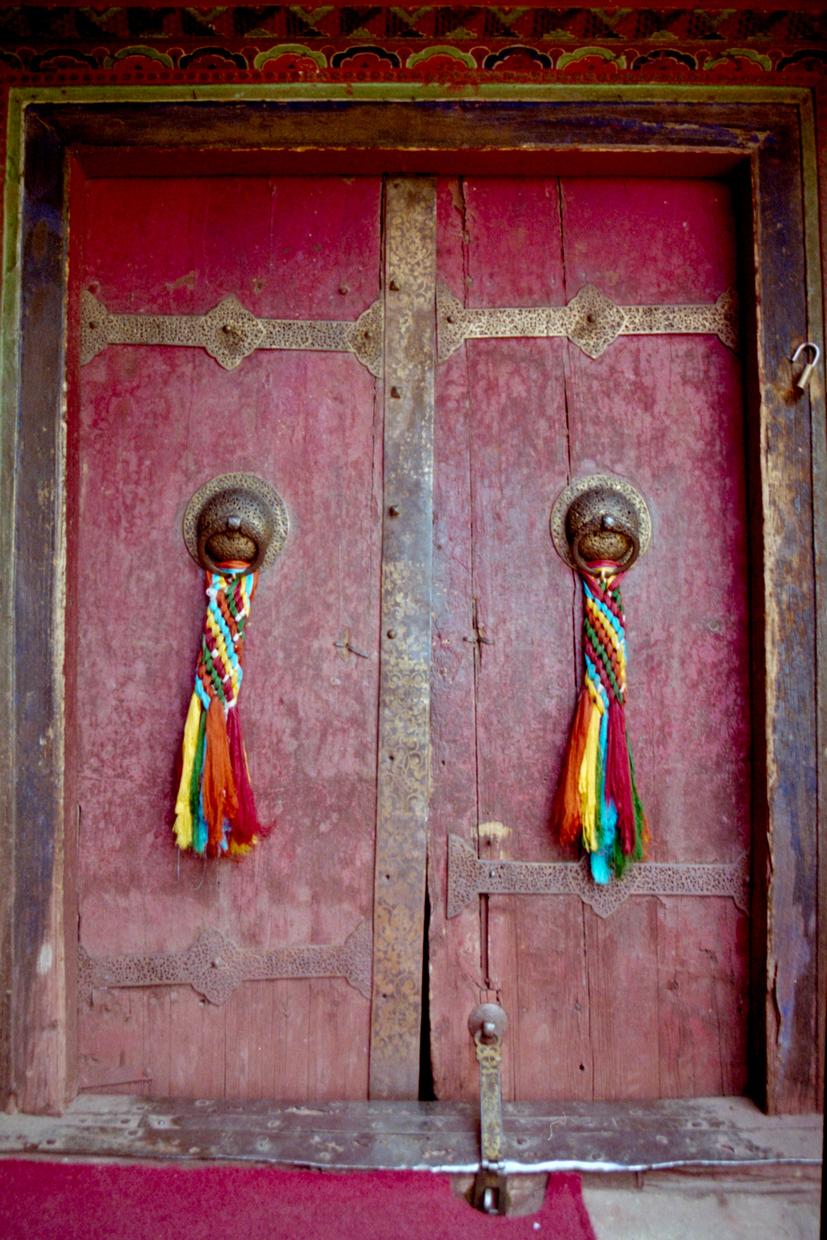 Une porte du palais du Potala, à Lhassa.