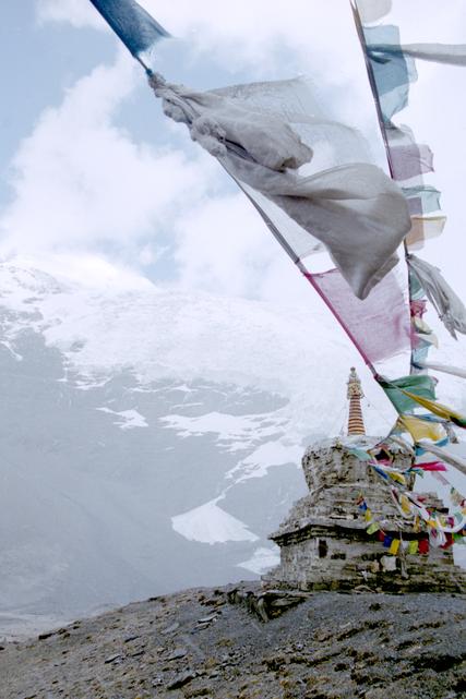 Un stupa sur la route entre Lhassa et Gyantse.