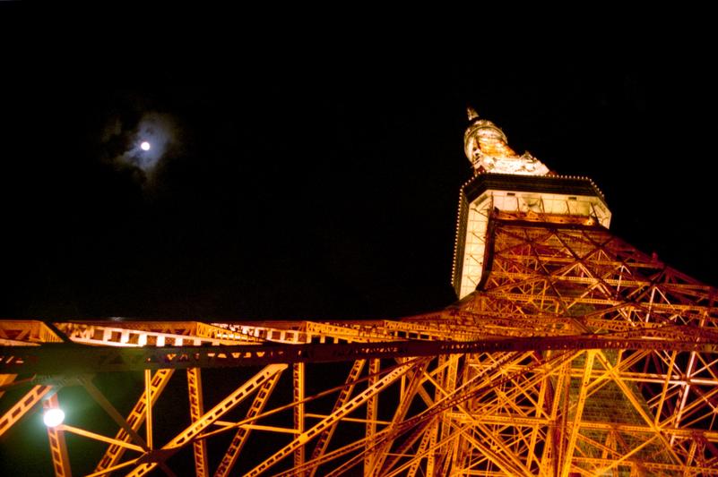La tour de Tōkyō, une réplique de la tour Eiffel.