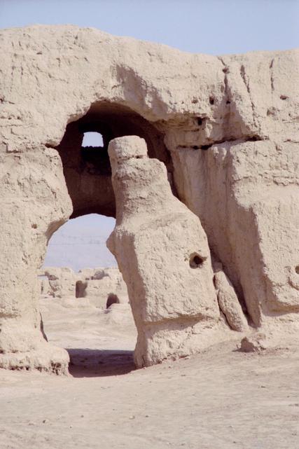 Les ruines de Gaochang, une ancienne ville oasis détruite au 14e siècle.